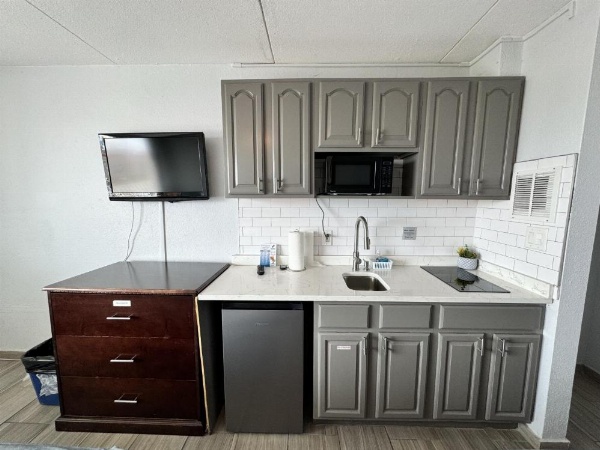 Sunset Beach Hotel image 26