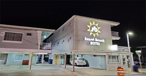 Sunset Beach Hotel Main image